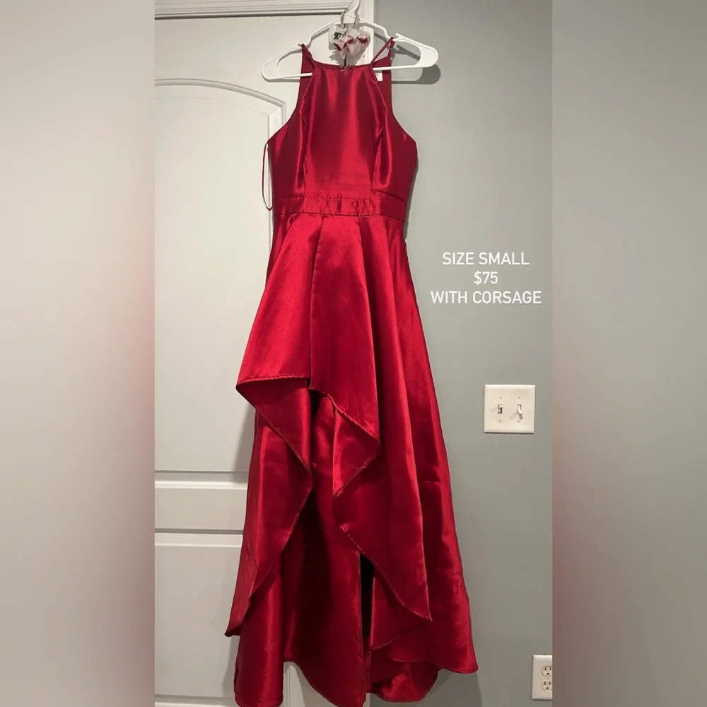 Prom DRESS!! - Picture 1 of 3